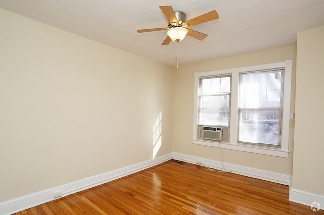 Classic Finish - Living Room