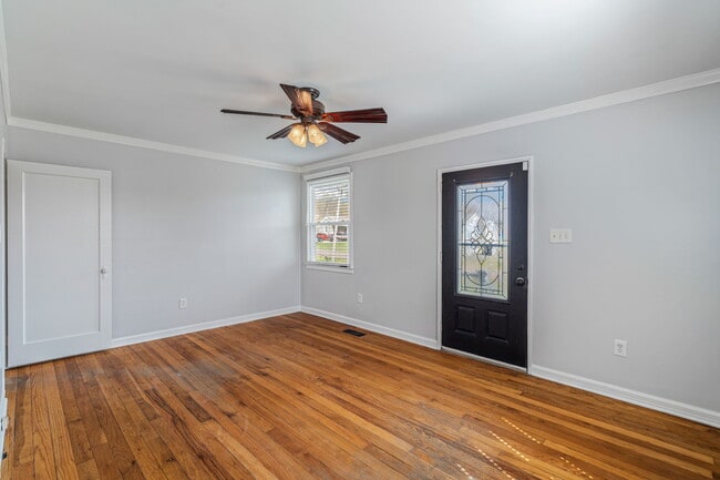 Photo - 3701 Vera Dr