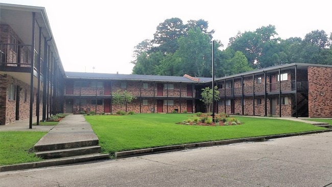 Williams Court Apartments - Williams Court Apartments Unit 4