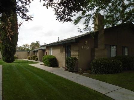 Photo - 7812 N Laurelglen Blvd Apartment Unit D