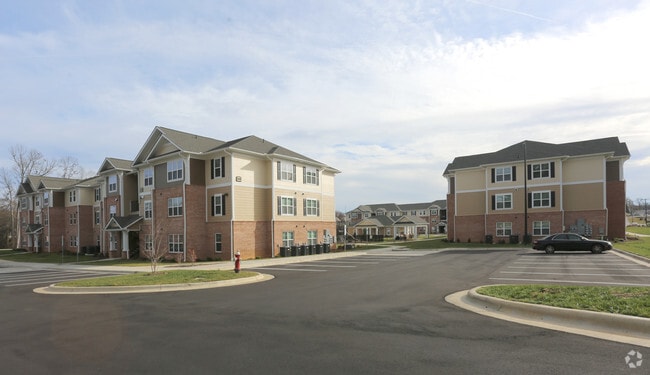 Photo - Kirkwood Crossing Apartments