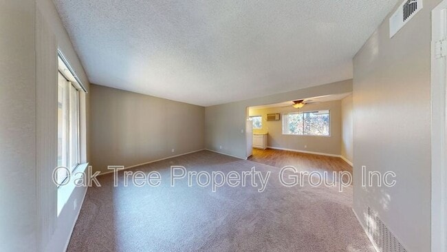 Photo - 1637 Catalina Ct