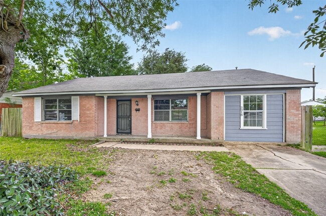 Building Photo - 3918 Tavenor Ln