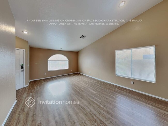 Photo - 1938 Panther Pl