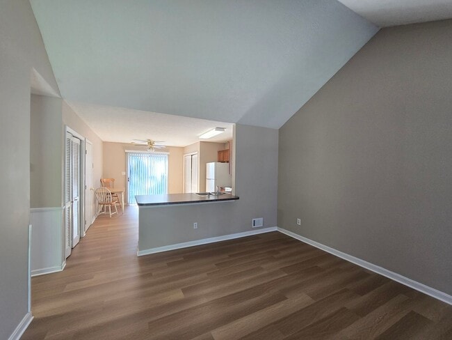 Building Photo - FOR RENT! Jeffersontown! Newer Jtown Ranch... Rental