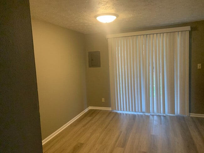 Photo - 1617 Smith Rd Unit 1617-C
