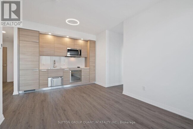 Photo - 75 Canterbury Pl Unit 2616