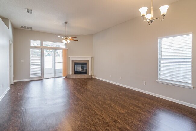 Photo - 4508 Campus Hills Cir