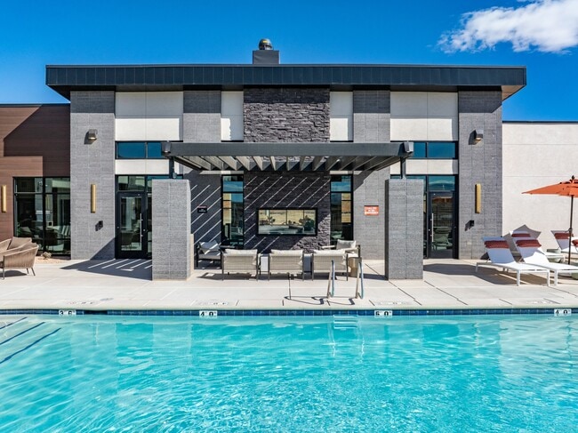 The Vue At Desert Color