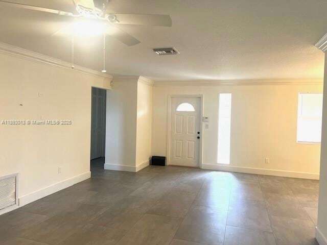 Photo - 8831 NW 10th St