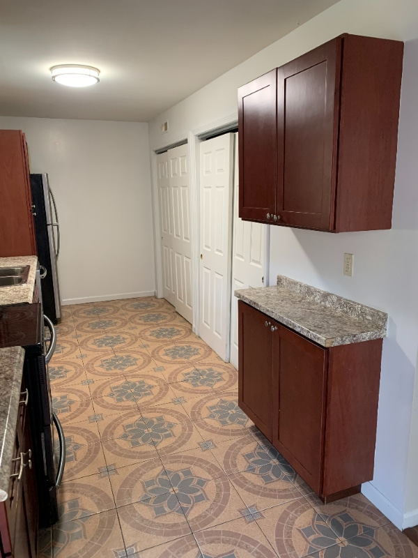 Photo - 720 Ohio Pike