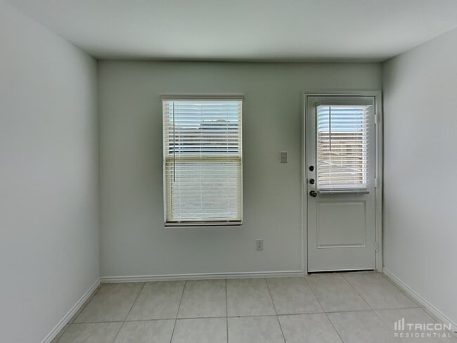 Photo - 8304 Bell Rdg Ln