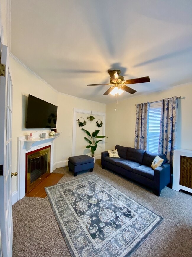 Photo - 53 Hopedale St