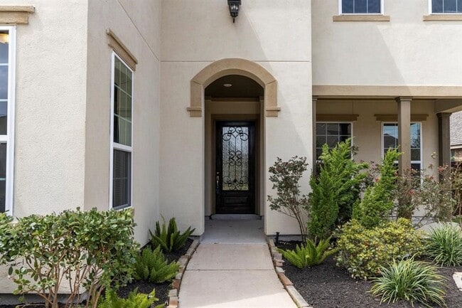 Photo - 9814 Carver Dr