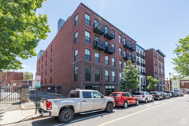 Foto alternativa - Reed Row