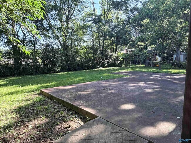 Photo - 11114 Hillwood Dr SE