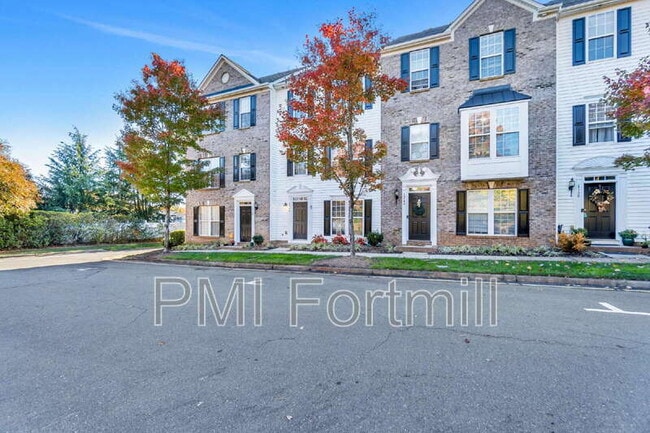 Photo - 15744 Kensington Palace Ln