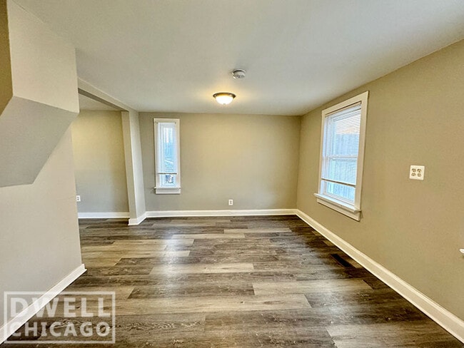 Photo - 1154 W 17th St Unit CH1