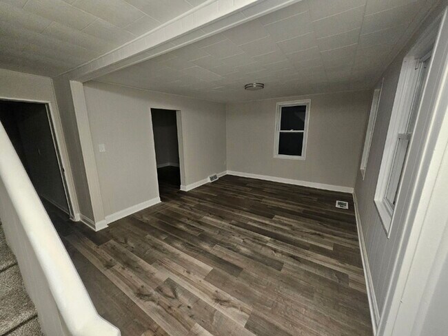 Photo - 2689 Strickhouser Rd