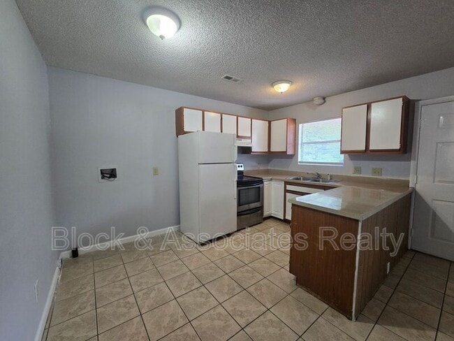 Photo - 2708 Ingram Rd Unit Apt G
