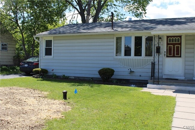 Building Photo - 417 Hazelhurst Ave