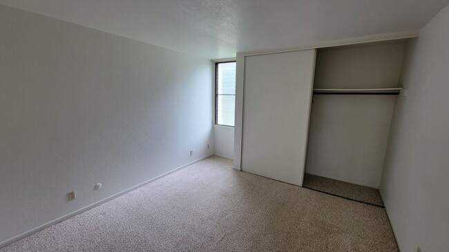 Photo - Makaha Valley Plantation 64-A  Nice 2 Bedr...