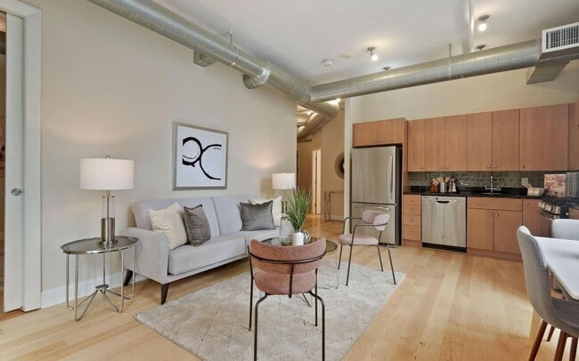 Photo - Incredible Luxury 2BR/2BA Condo Includes G...