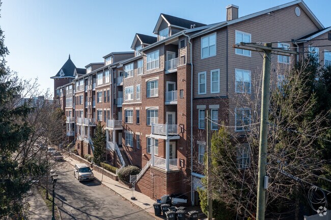 Photo - Mill River House