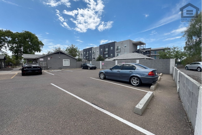 Photo - 1455 E Taylor St Unit 1455 E Taylor St 2