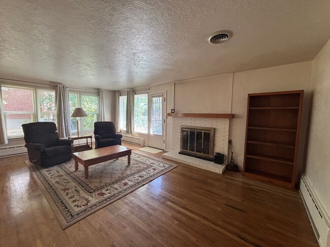 Photo - 4 Bedroom 2 Bathroom