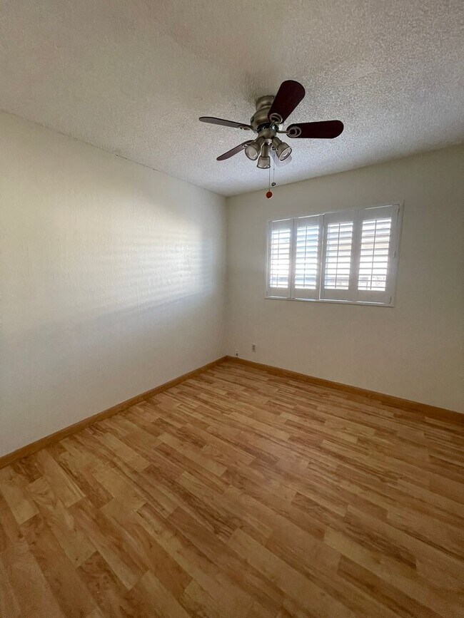 Wonderful Views Four Bedroom Home Rental House Rental in King City