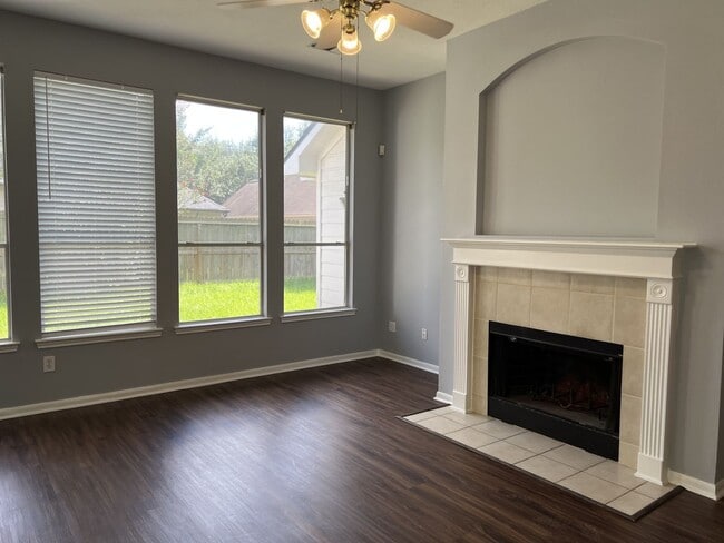 Photo - 17411 Little Riata Dr