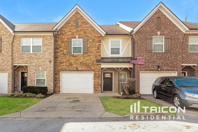 Photo - 309 Woodfern Ct Townhome