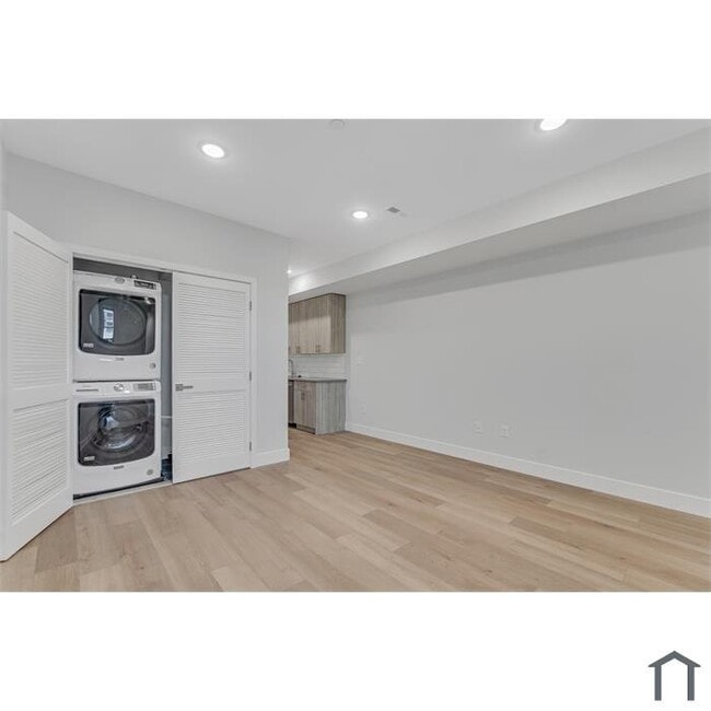 Photo - 3213 N 13th St Unidad A01