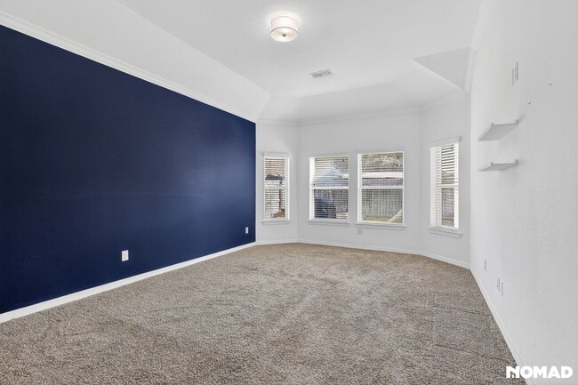 Photo - 2010 Silver Moon Dr