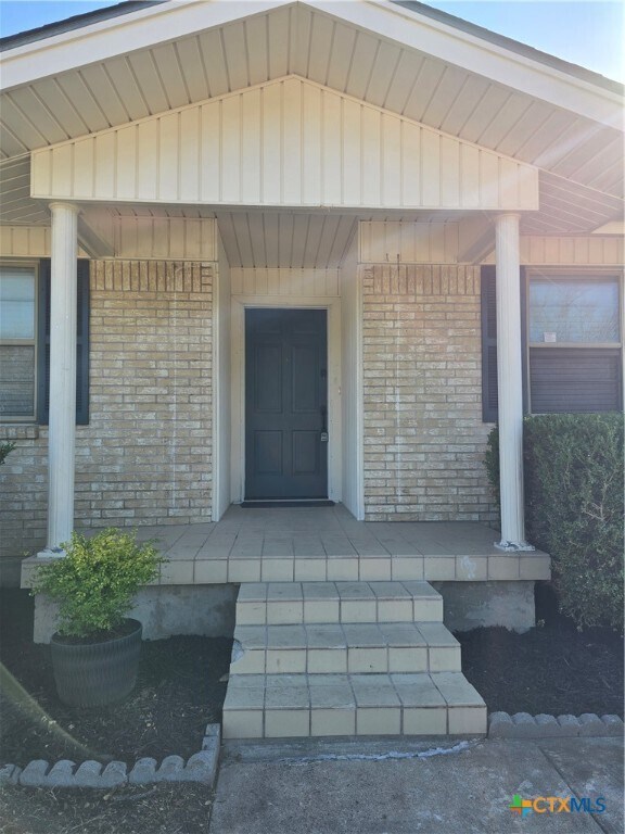 Photo - 1204 Amthor Ave