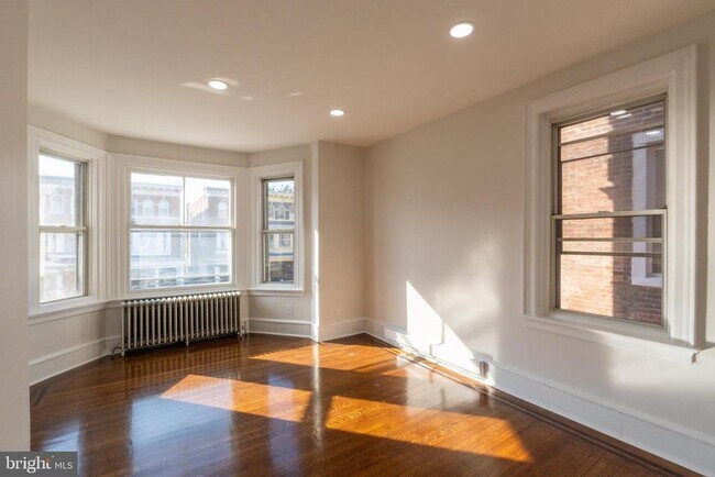 Photo - 5003 Pine St Unidad 2ND FL