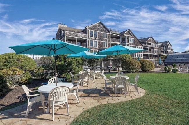 Photo - 405 Thames St