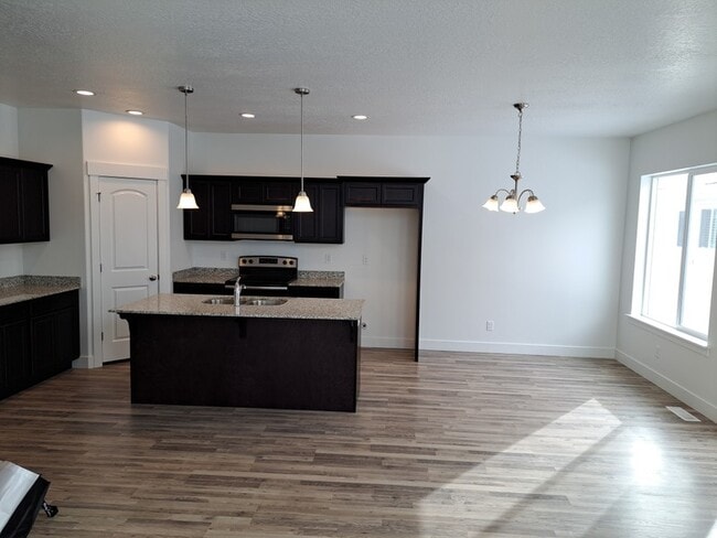 4169 W 2060 N