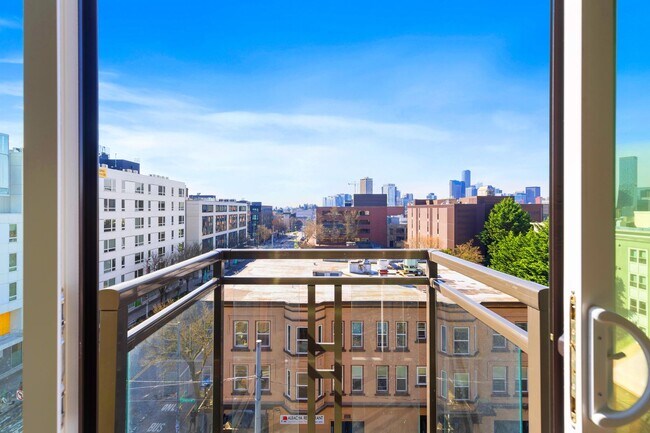 Photo - 101 Broadway Apartments