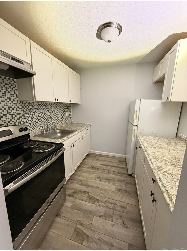 Photo - 24 Coleman St