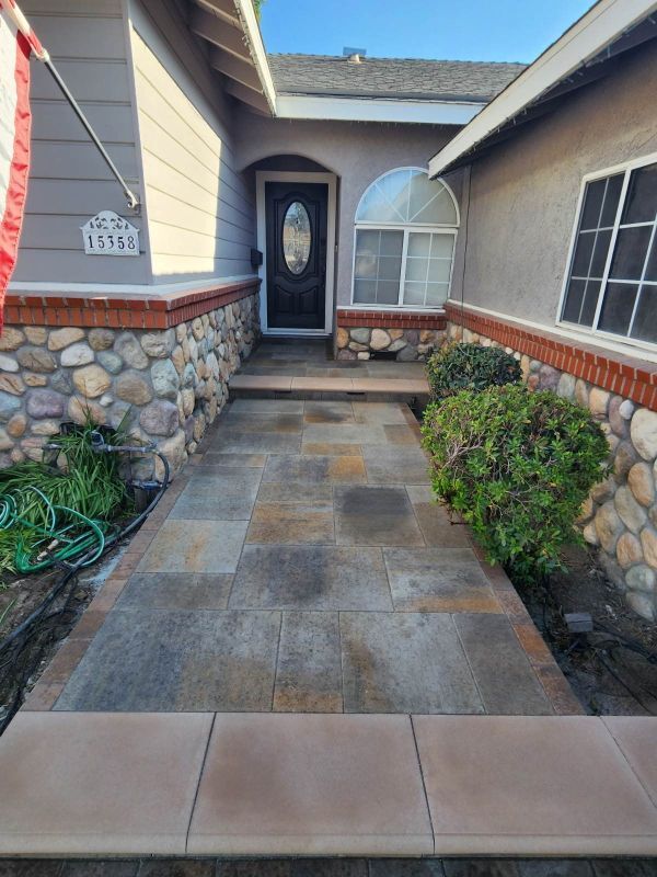 Photo - 15358 Leadwell St