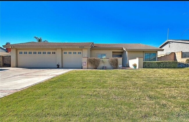A rare lease opportunity in the sought-aft... - A rare lease opportunity in the sought-aft... House