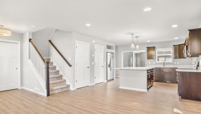 Photo - 655 Hillcrest Dr