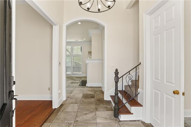421 E Honors Point Ct