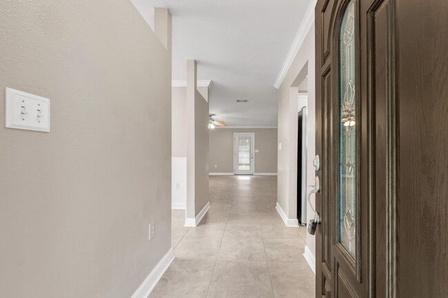 Photo - 117 Fairway Dr