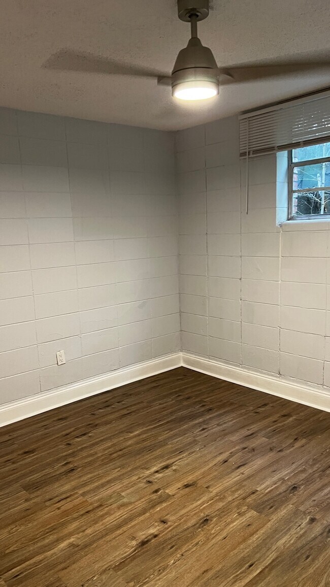 Photo - 712 N Jefferson St Unidad 122