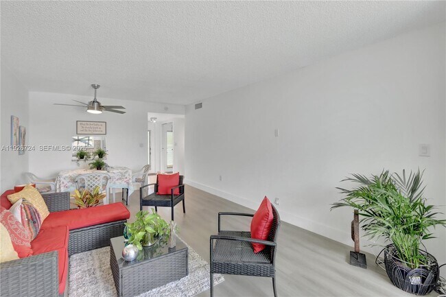 Photo - 8350 Sunrise Lakes Blvd Unit 205