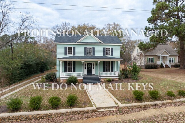 Building Photo - 321 E Branch St