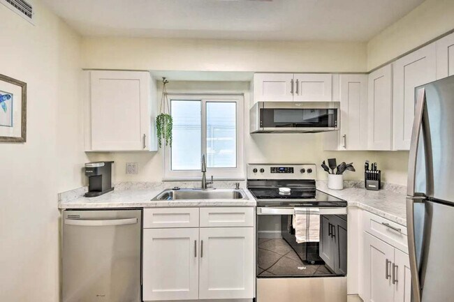 1404 N Atlantic Ave Unit SI ID1544429P